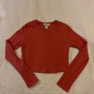 Forever 21 Red Long Sleeve Fitted Crop Tee